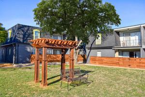 The Midkiff Apartments photo 21